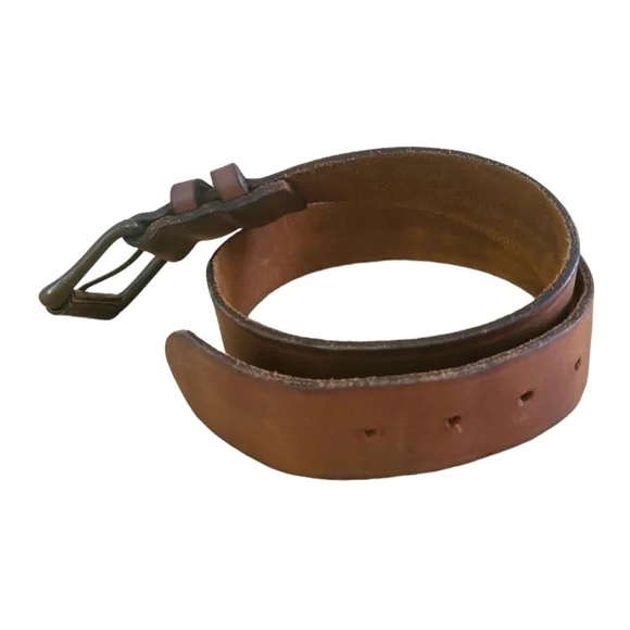 Classic Brown Leather Belt - Picture 3 of 8
